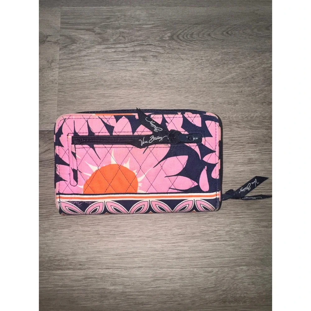 Vera Bradley loose stitching